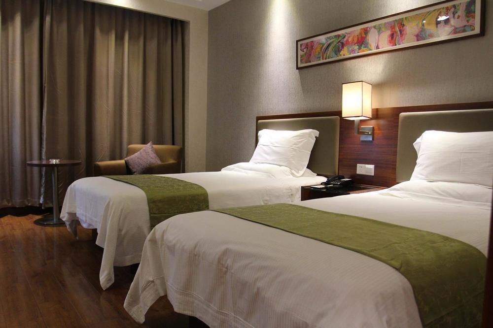 Heyi 4* Shanghai