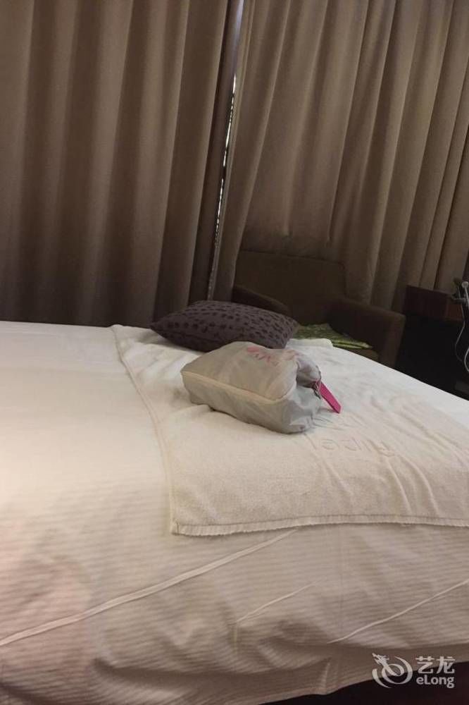 Hotel Heyi Shanghai