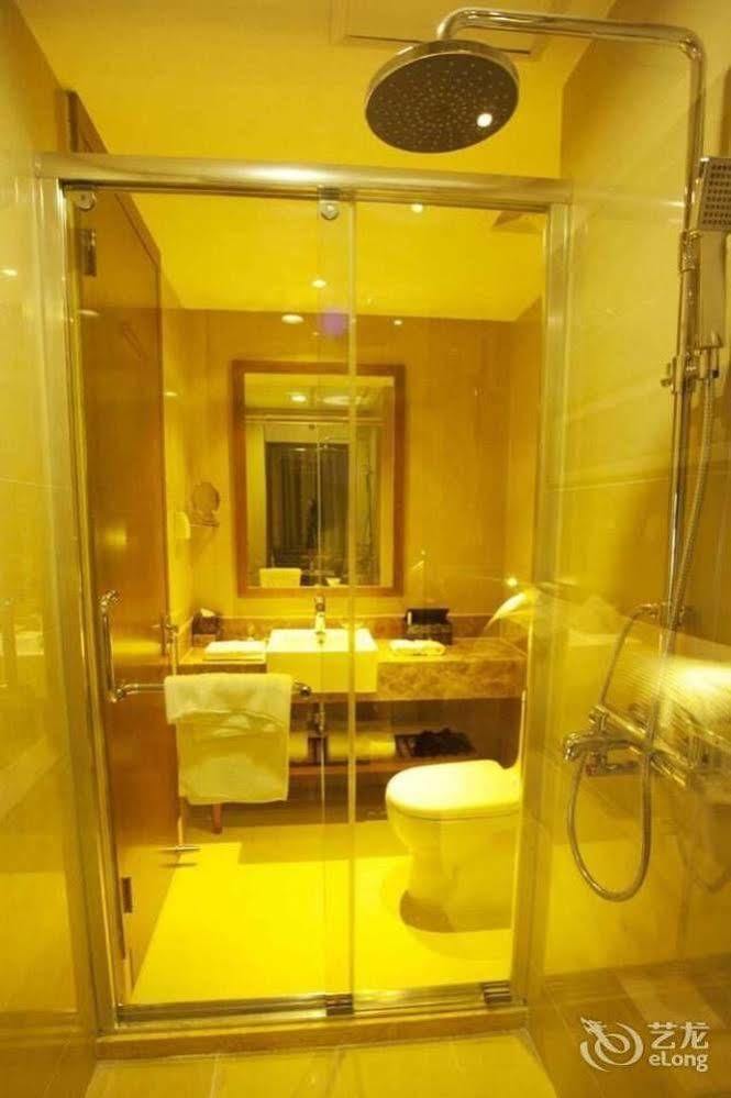 Heyi Hotel