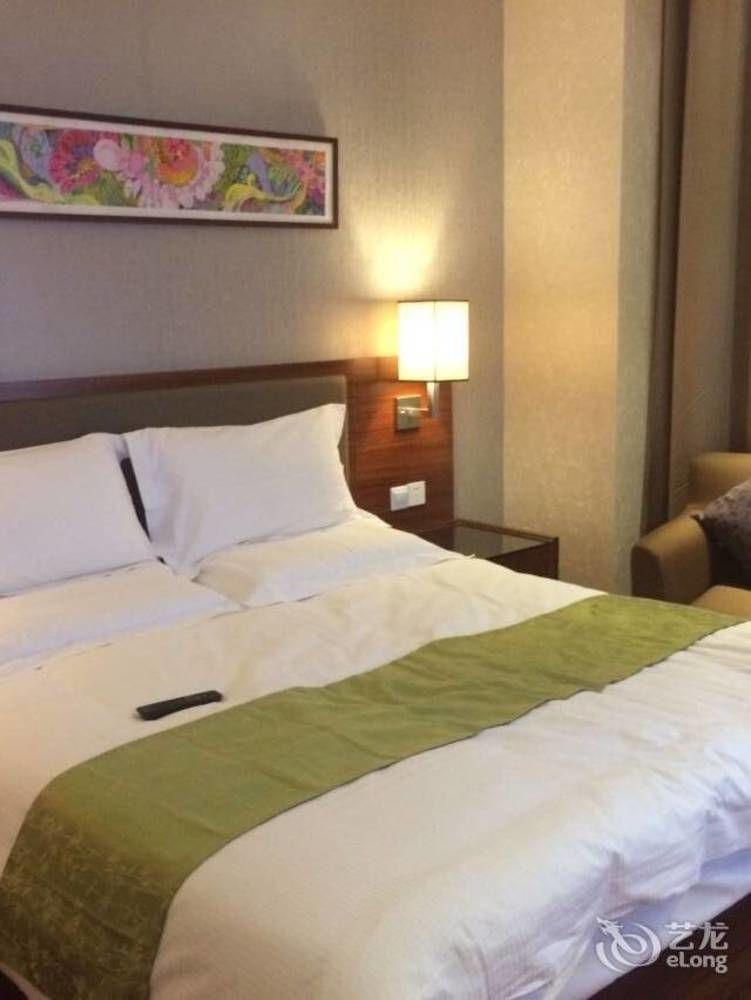 Heyi Hotel